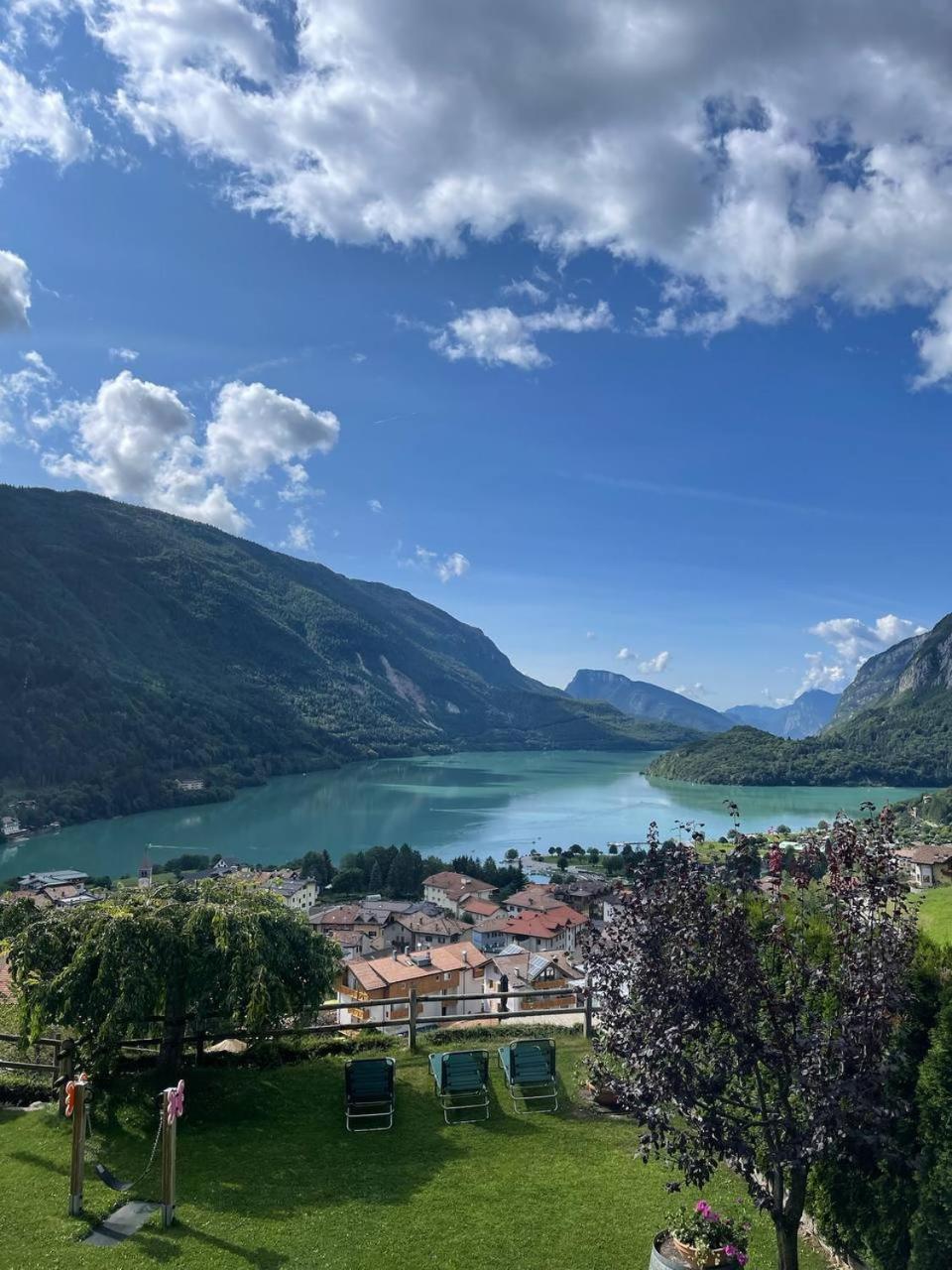 Villa La Dama Del Lago Molveno Luaran gambar