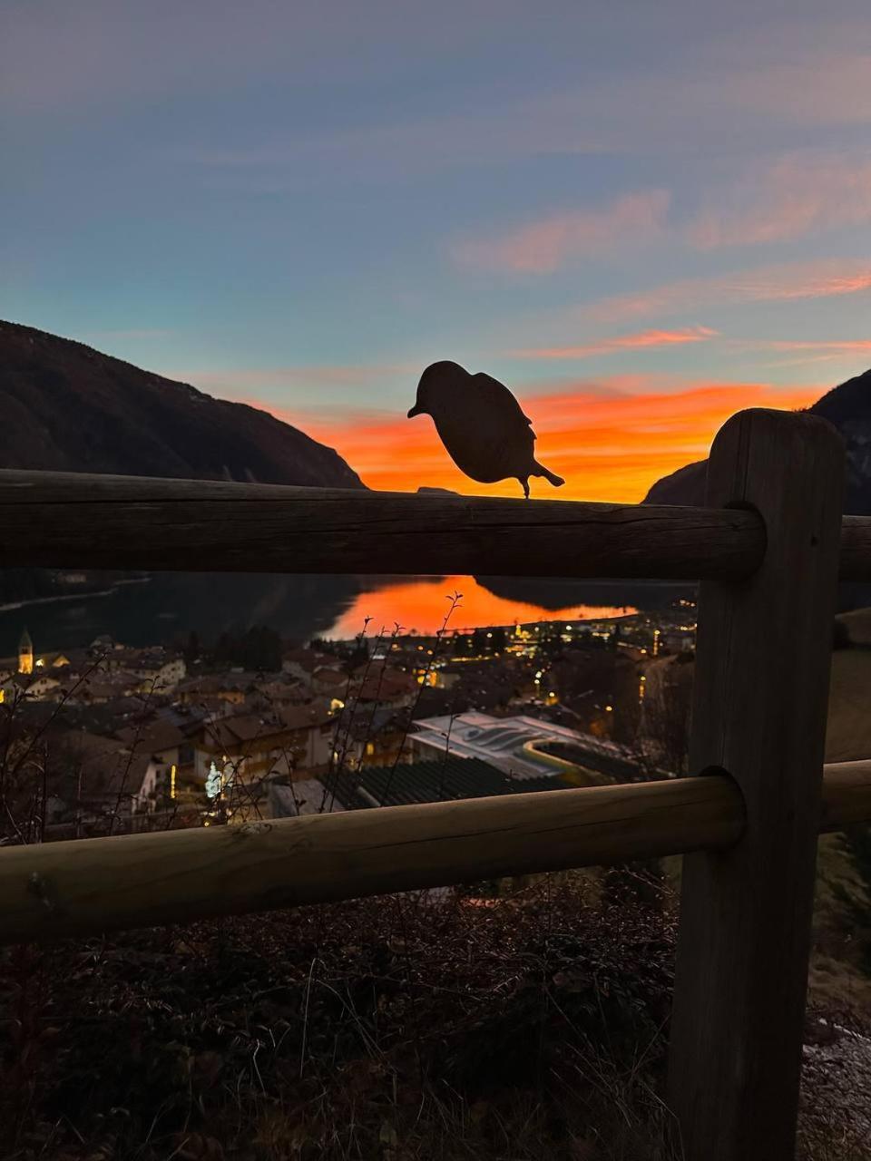 Villa La Dama Del Lago Molveno Luaran gambar